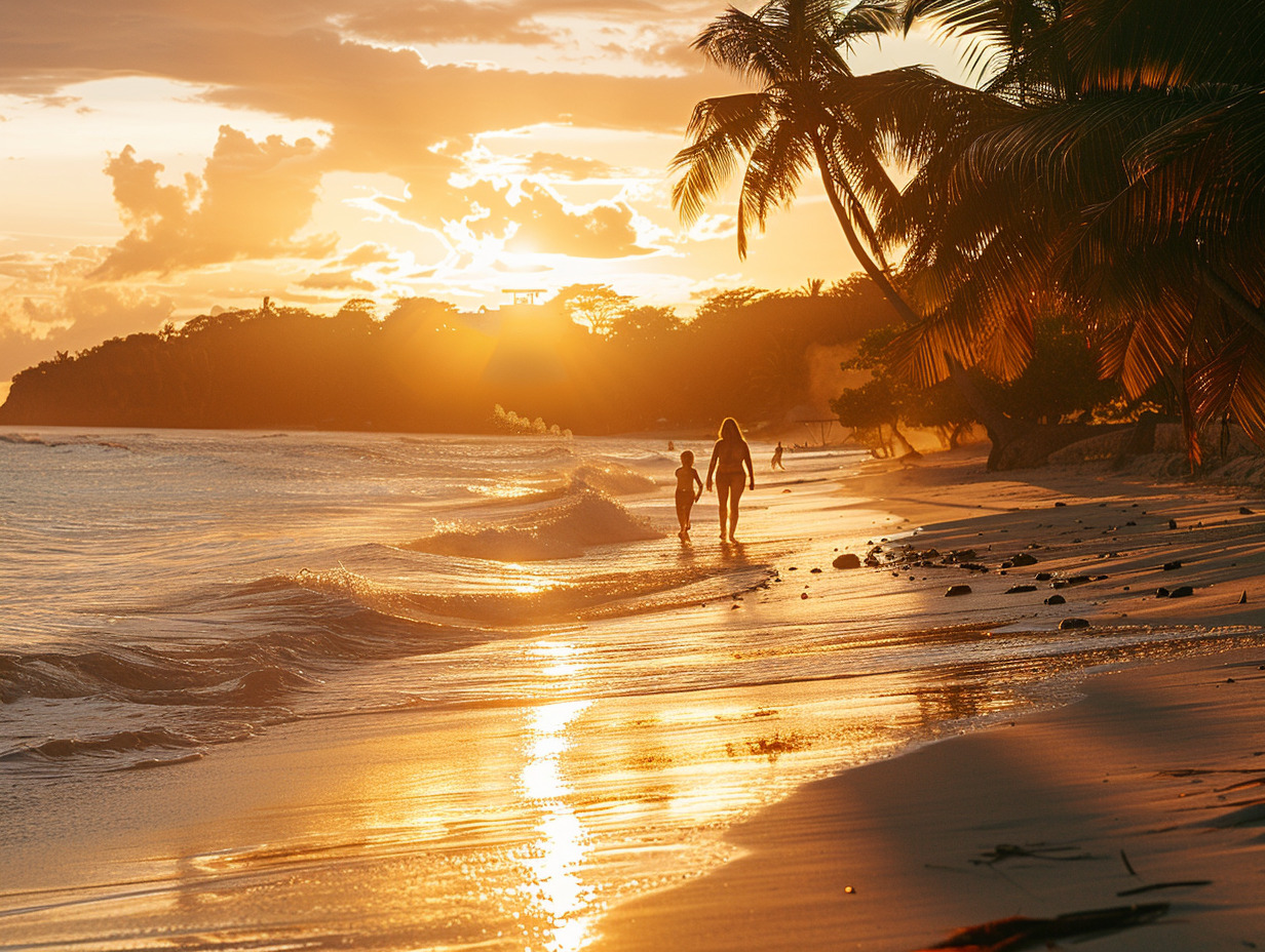 plage coucher de soleil