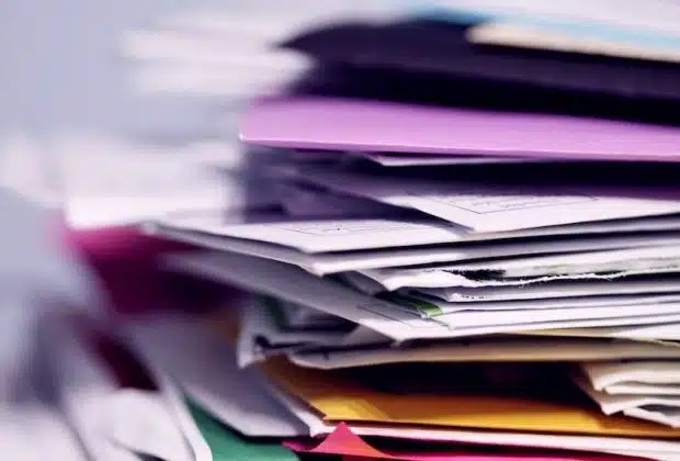 pile of printing papers